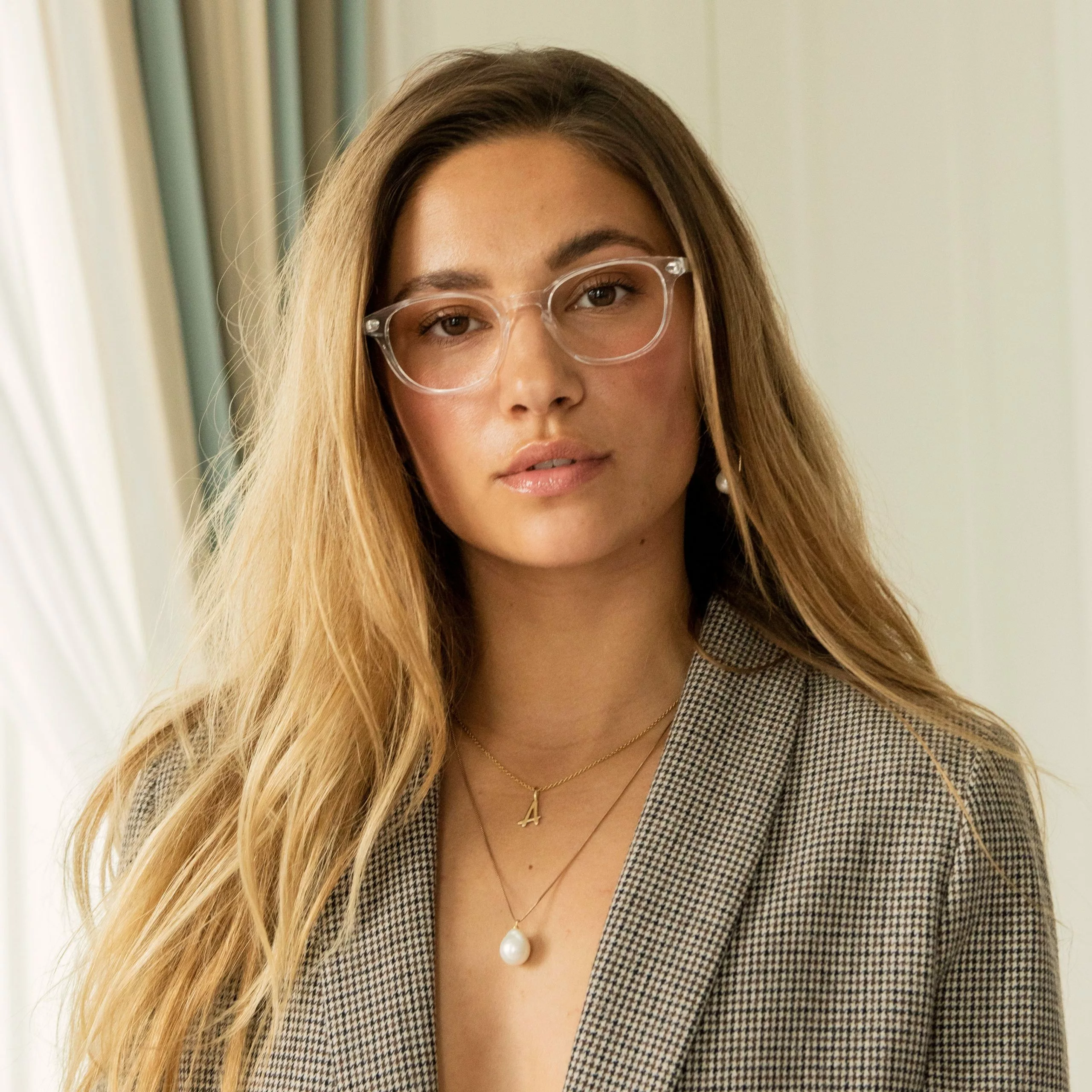 Christopher Cloos Mala - On The Rocks Blue Light 8 Christopher Cloos Mala - On The Rocks Blue Light