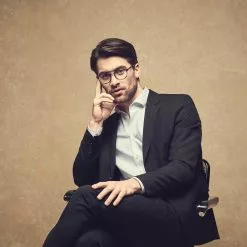 Christopher Cloos Larvotto – Grey Tonic Blue Light