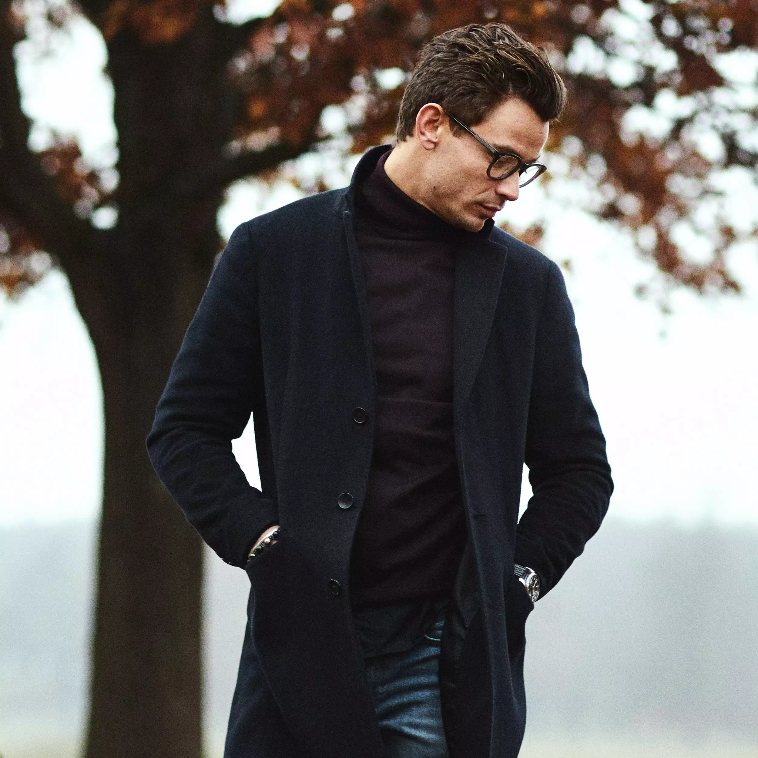 Christopher Cloos Passable – Grey Tonic Blue Light 7 Christopher Cloos Passable – Grey Tonic Blue Light