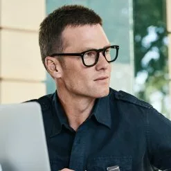 Christopher Cloos Cloos X Brady - Noire Blue Light