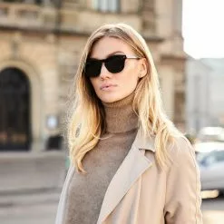 Christopher Cloos Passable – Noire Sun Prescription